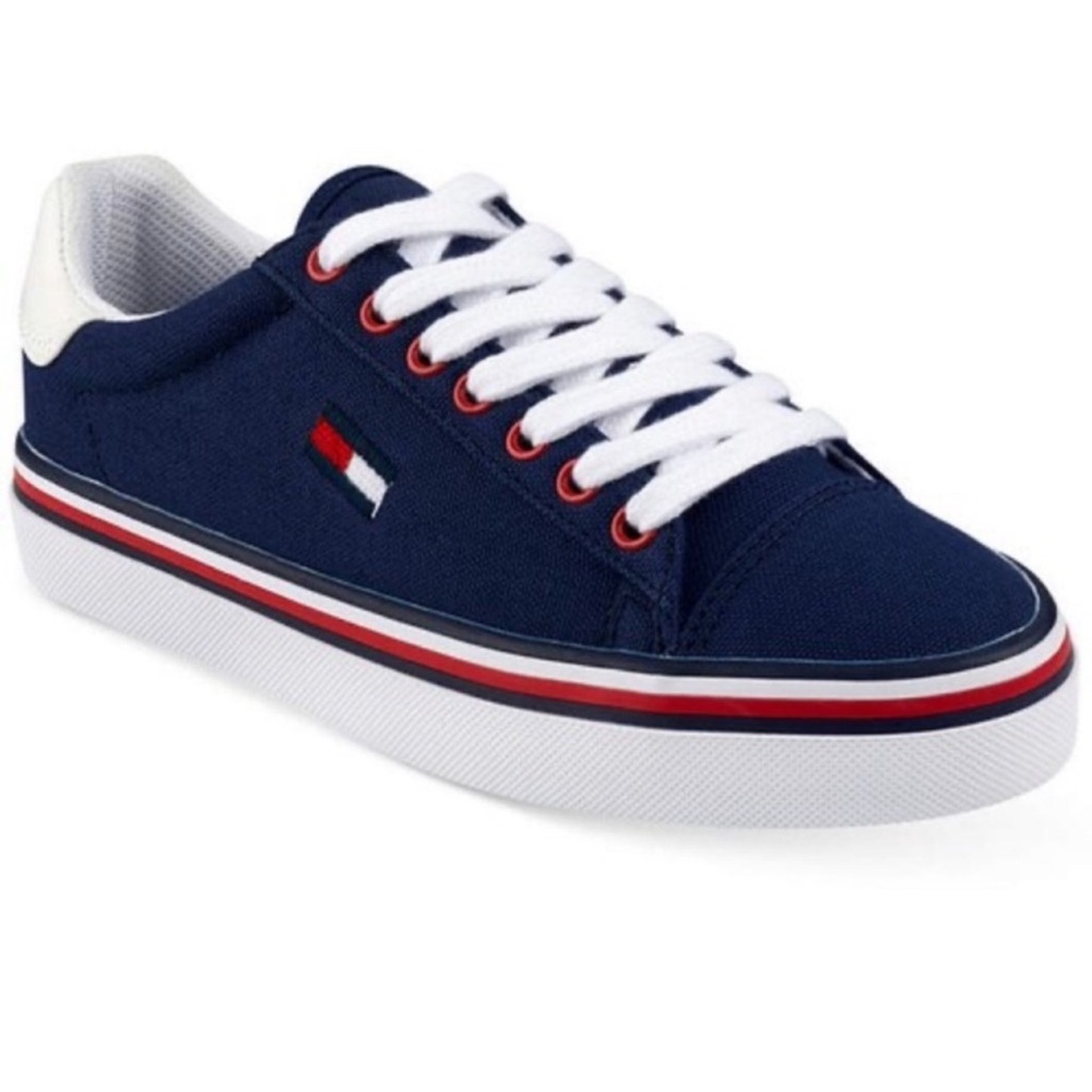 Tommy Hilfiger Women’s, Tommy Hilfiger Womens Fressian Sneaker, Size 9.5